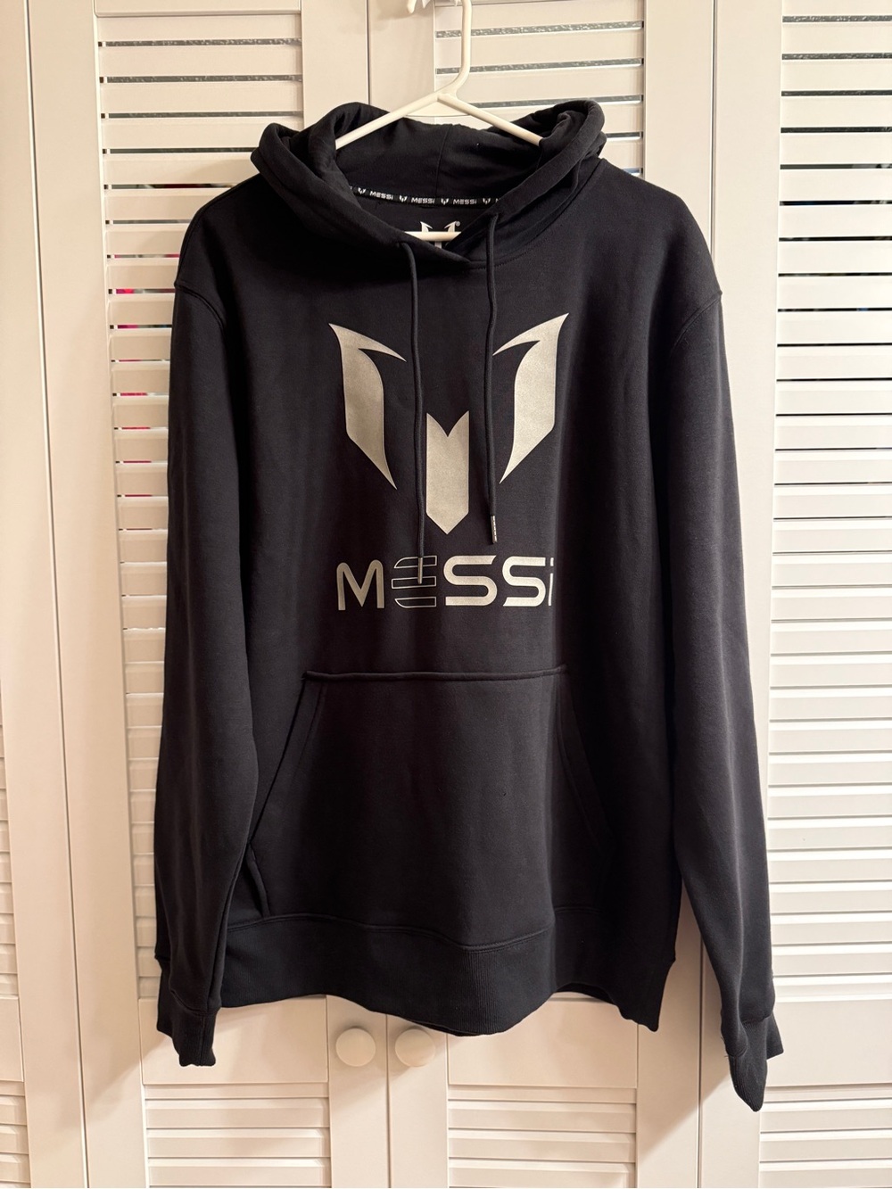 NEW Messi Logo Hoodie - Men’s Pullover Sweatshirt Size Large